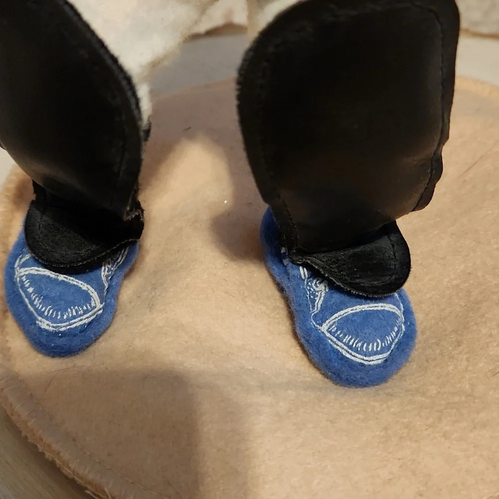 Annalee Doll Baseball Catcher Design 1993 - Picture 3 of 7